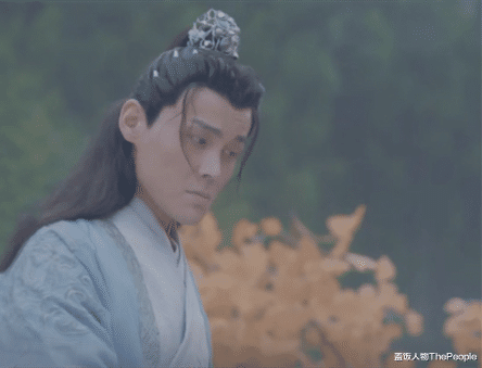 |“龙须刘海”不要随便碰，颜值高的仙气飘飘，颜值低的秒变蟑螂精