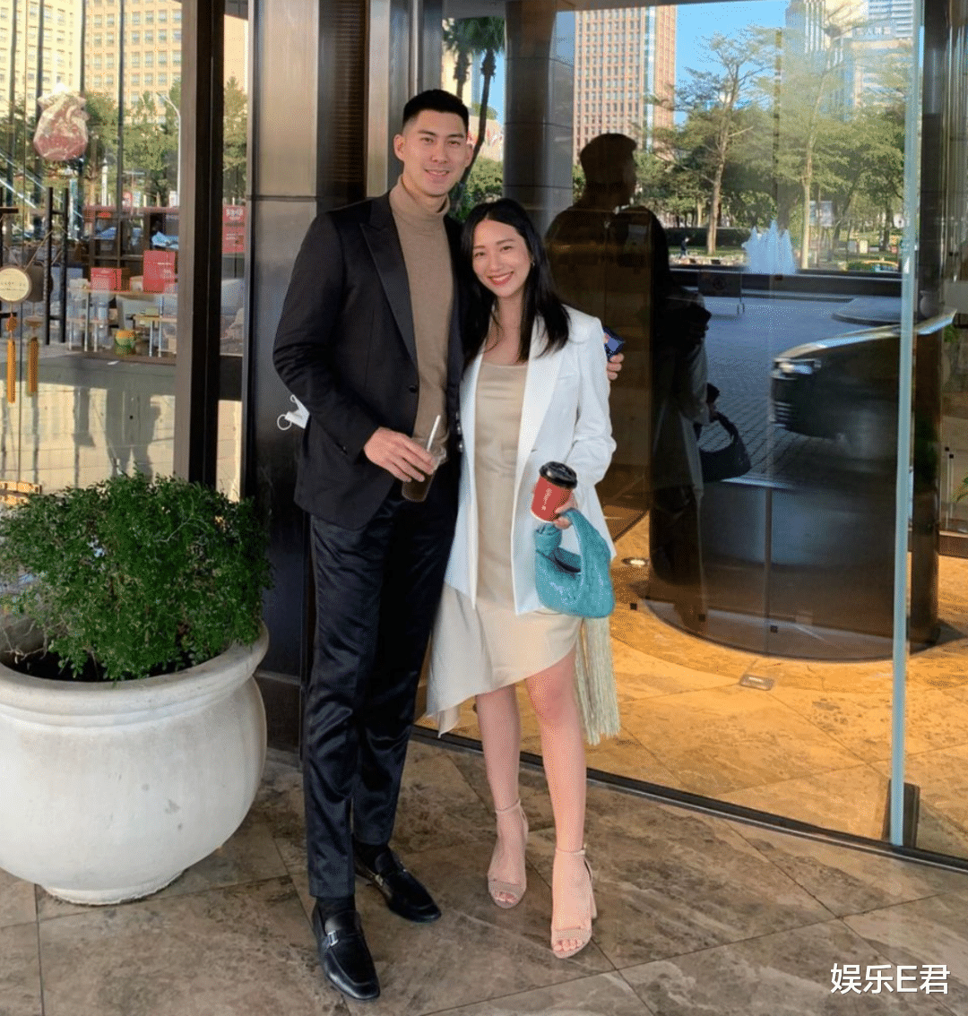 毛加恩|毛加恩生日当天痛失爱女，孩子出生仅4天，网友：为你们全家祷告