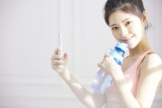 |想换手机的先等等!2022年最佳手机在路上,正确选择不后悔