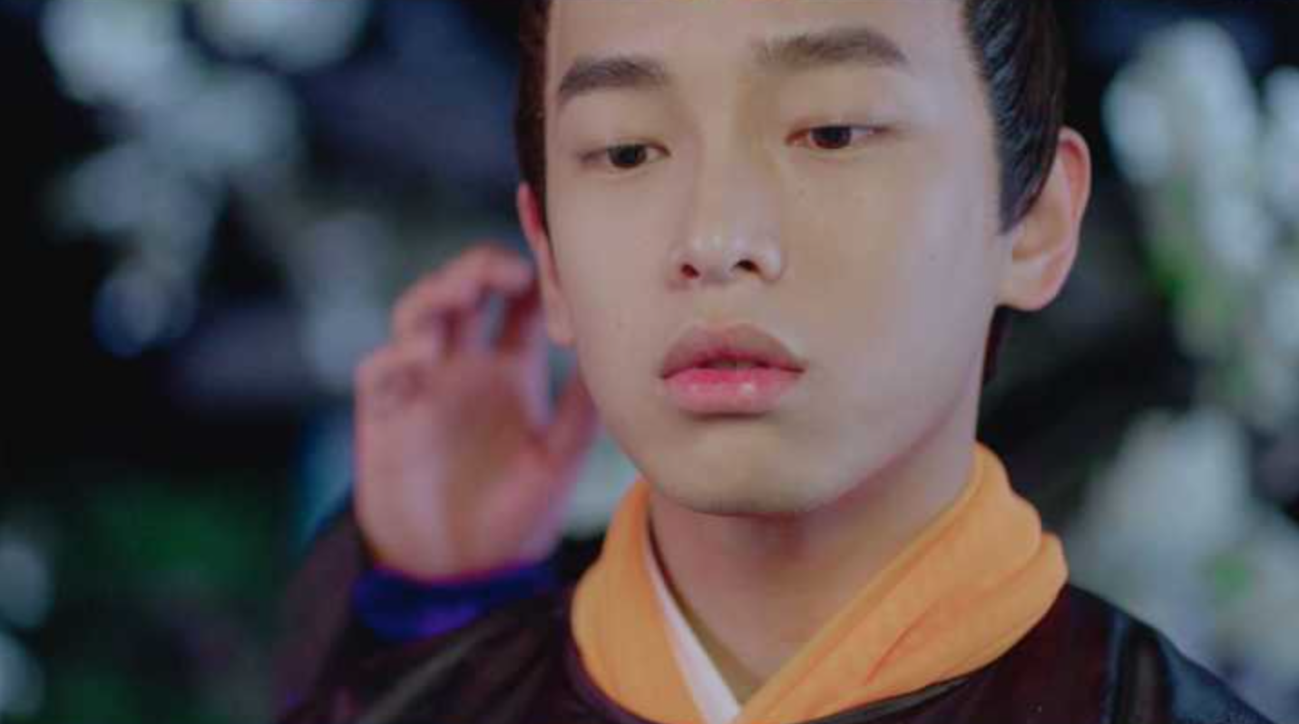 刘昊然|娱乐圈三小生齐聚一堂，刘昊然胡子拉碴，与郭麒麟彭昱畅同框似差辈