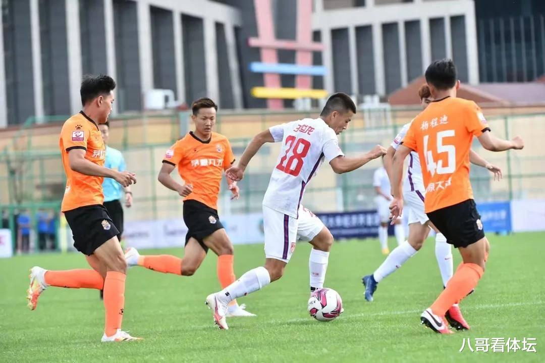 国足|2：1，国足两连胜小组积分最高，希望之星单场两个世界波