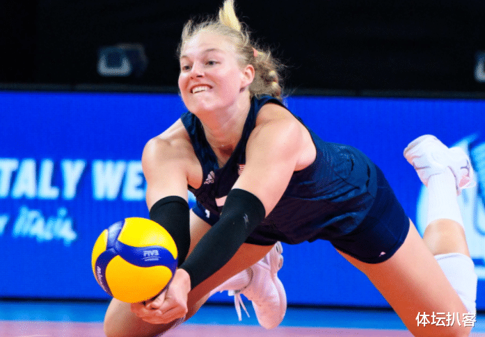 美国队|3-0！美国女排10连胜排名第1，单局轰出25-9，日本队3-1升至第2