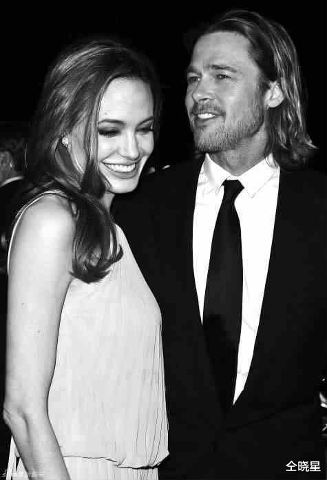 詹妮弗·安妮斯顿|全球最性感的女人!1.4亿身家仍然单身,脸用到极致是什么样?