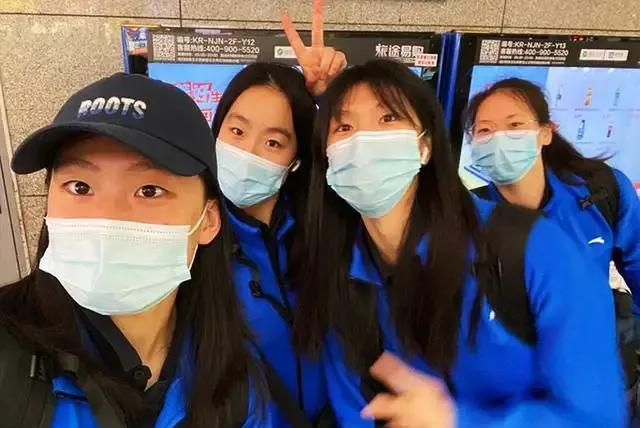 赵月看花花|江苏女排3-0大胜进决赛！中国女排也成赢家，1米91吴梦洁可担重任