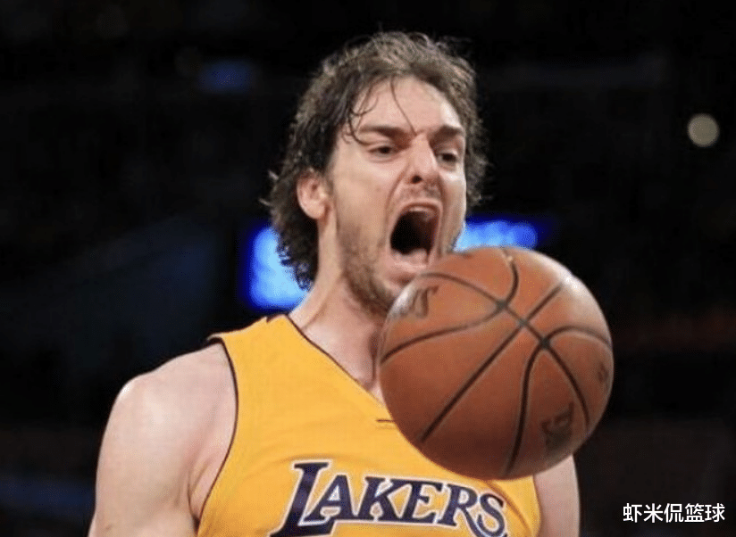 交易 血赚！一加盟就夺冠，近20年最值的11笔交易，其中有一人独占三席