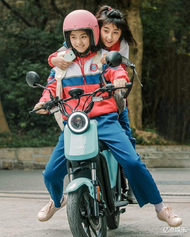 张子枫|六大00后女演员，有人沦为浪花，有人出生罗马，你最看好谁？