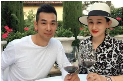 桃花马上石榴裙|赵文卓“人设崩塌”?