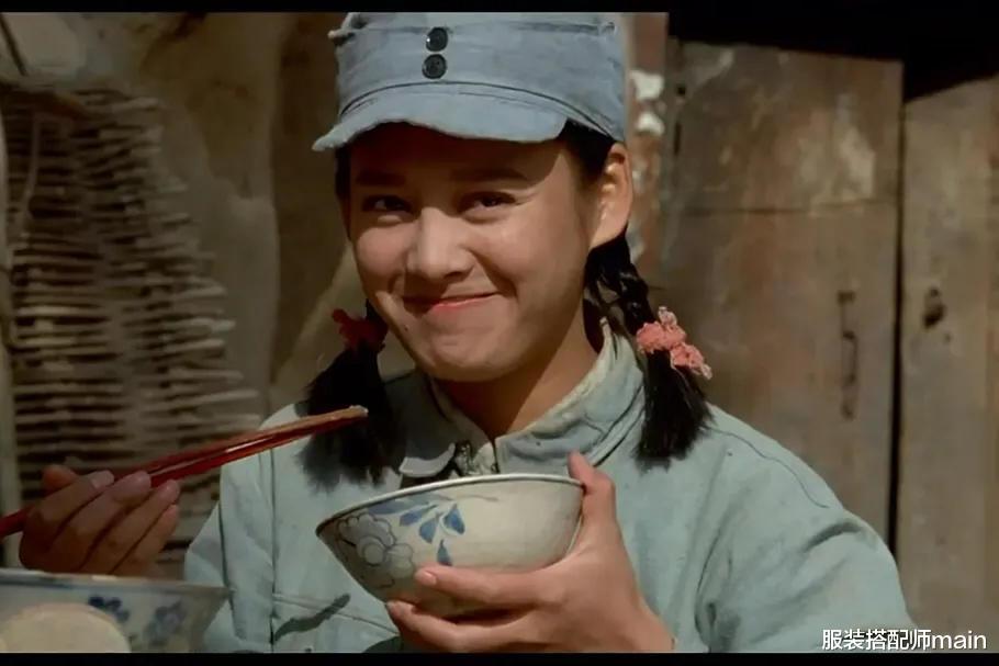 服装搭配师main|宁静22岁斩获国际影后,27岁再夺金鸡百花,年近五十仍能乘风破浪