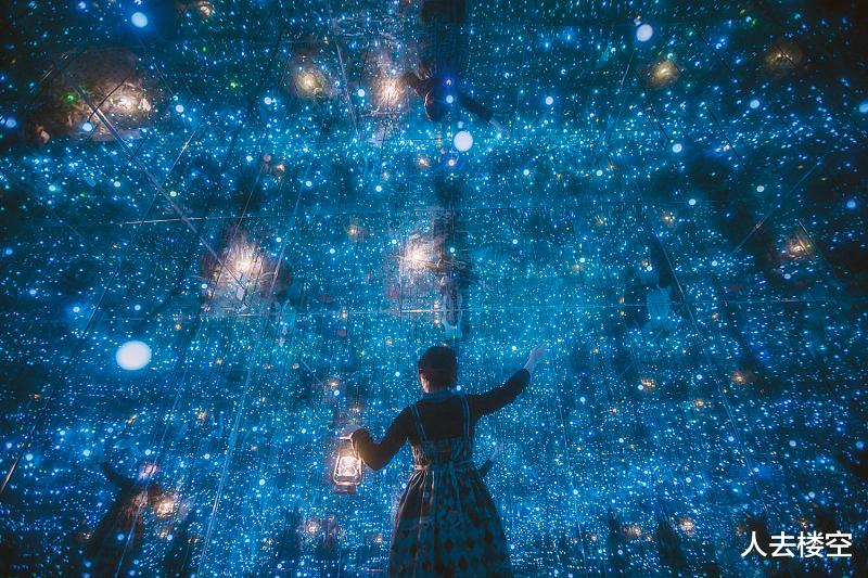 三体 「三体」生命的意义究竟在哪里？三体之外是怎样的世界？