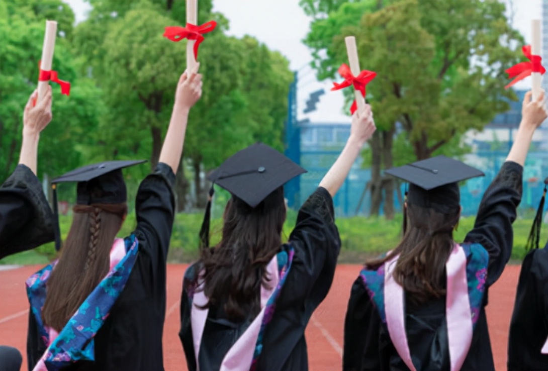 糯妈育儿经|拿下这个考试，考生直接获“双证”，部分地区还能免笔试考编