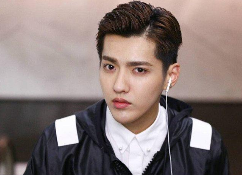 戴安娜王妃|吴亦凡事件连锁反应，赵薇商业帝国险崩盘，多名艺人被换角