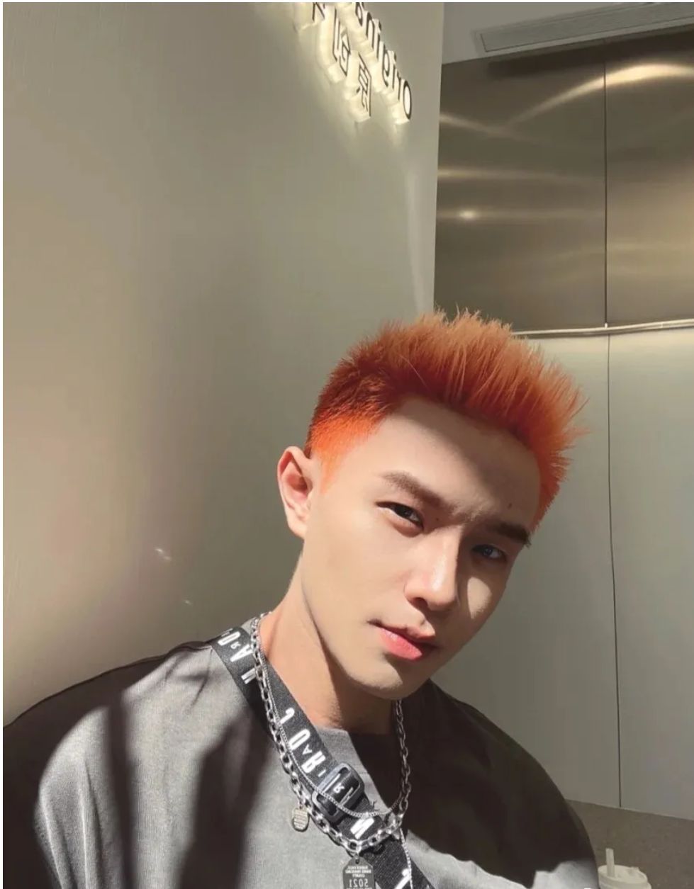 化妆 男发不管怎么剪，最帅还是这4种，大多数男士都喜欢