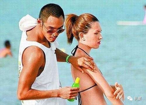 读书会撩 “阮小二”与粉丝在酒店只是亲密合照而已,大美女居然又分手了?