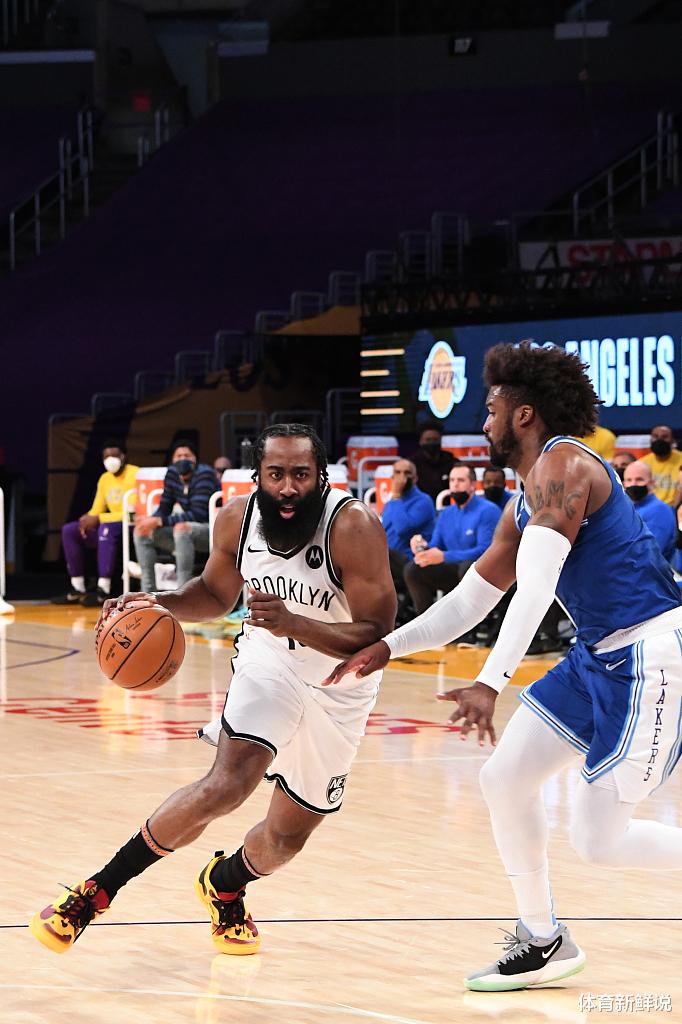 詹姆斯·哈登|看欧文怎么谈哈登未入选全明星首发？酸成什么样了！哈登真后悔了