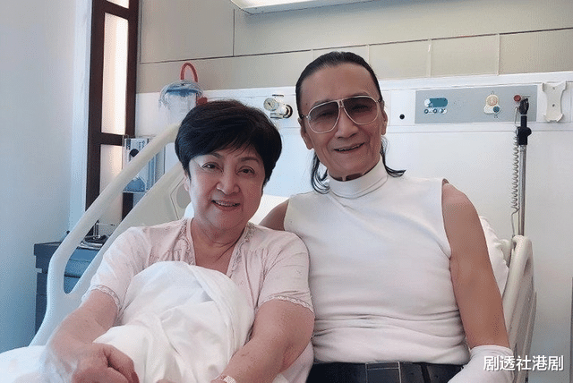 周柯宇|香港演艺圈老戏骨罕见聚会！有人做完开颅手术，有人获周润发亲自按摩