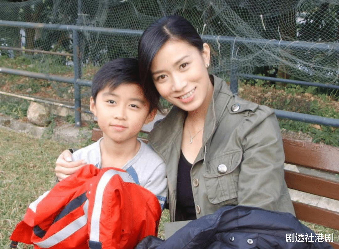 吴诺弘|21岁TVB前童星首战奥运带伤上阵，赢14分粉丝大涨，与女友秀恩爱