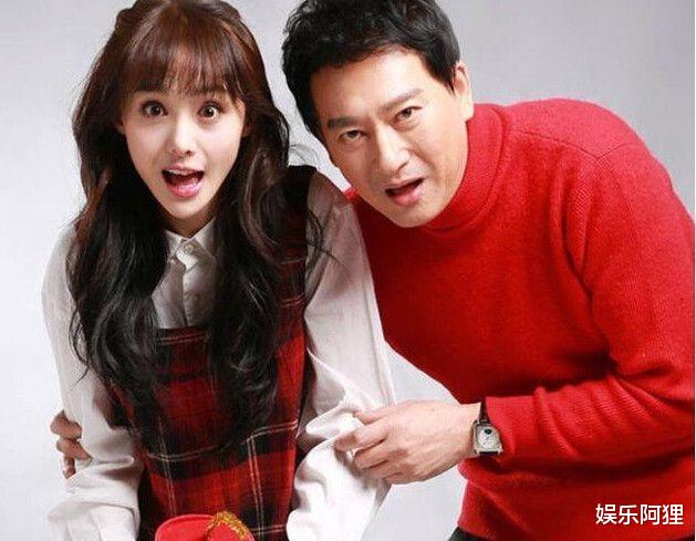 郑爽|圈内人再曝郑爽猛料，不可能再翻身！网友：这下要惊动税务部门了