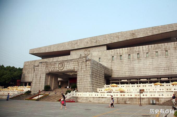 历史有点料 1983年，湖南省博物馆38件文物被盗纪实，17岁的少年如何偷天换日？