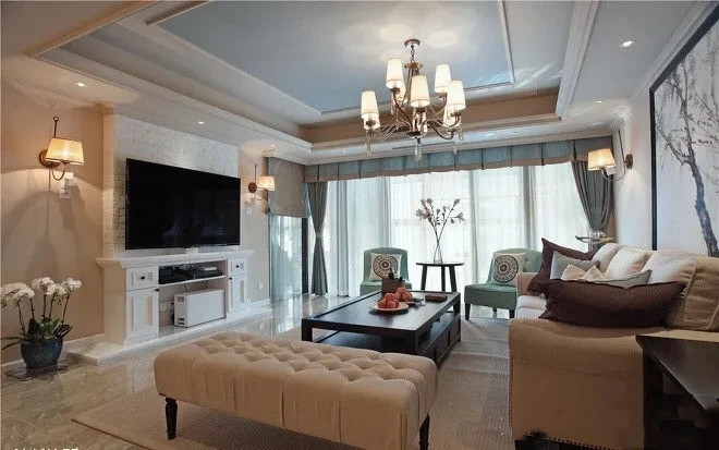 中式风混搭美式风，给人不一样的视觉享受，进门就被客餐厅迷住了