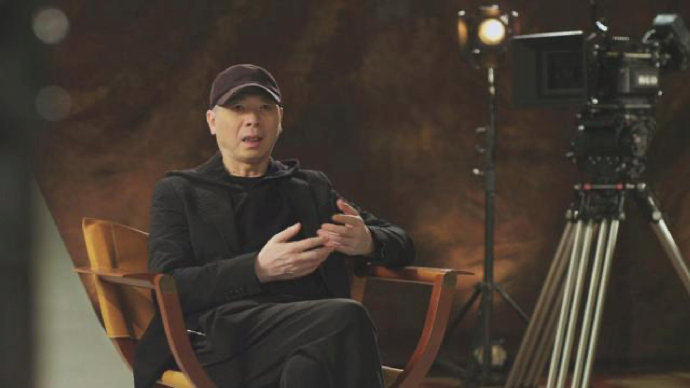 华谊兄弟|华谊兄弟：与冯小刚对赌，巨亏800亿，靠卖房还债