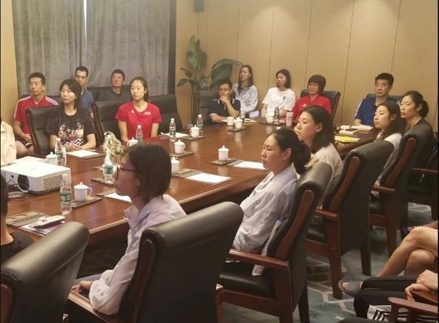 艾吉|除了袁心玥、朱婷之外，中国女排国家队中还有1人比张常宁高！