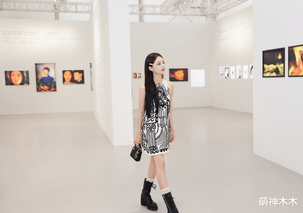 景甜|众星出席高奢活动：baby景甜肤白亮眼，陈飞宇大背头被赞像贵公子