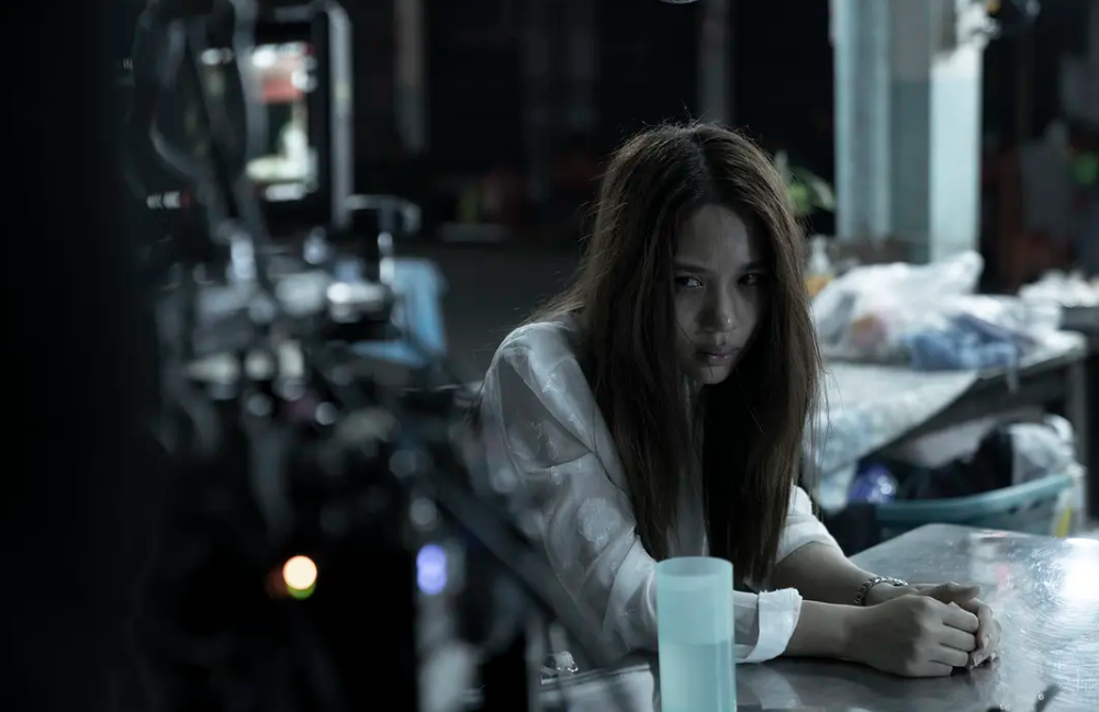 王一博|热搜第一，全网求片，它终于来了！