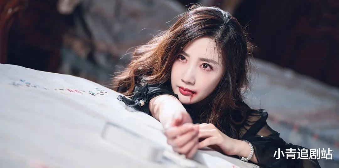 谭玹霖|一见倾心“跳楼”本该成为名场面,却直接垮掉,你们还是去进修吧