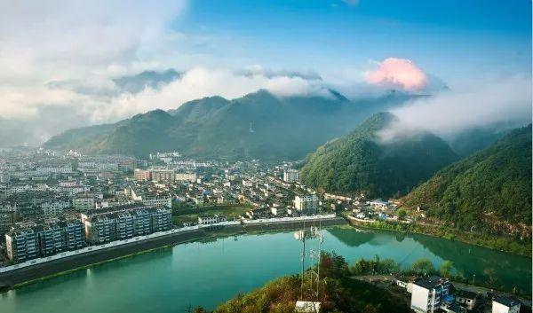 安徽 安徽一“养老县城”走红,坐拥多处4A级景区,被誉为“天然氧吧”