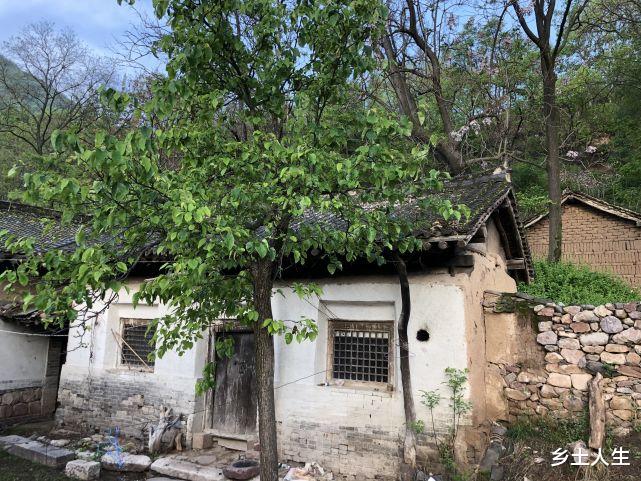 |冬季修房子，老话说：“房子不住人，三年就塌”，什么原因导致的