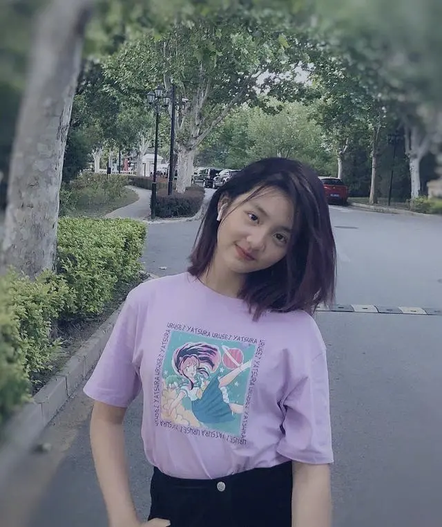 爸爸去哪儿|「爸爸去哪儿」12位女娃，8年对比照集体曝光：女大十八变，为何越变越不同