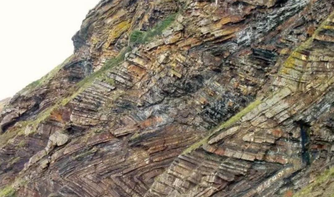 高原 形成于13000年前的隧道从何而来？学者：建造者不是人类