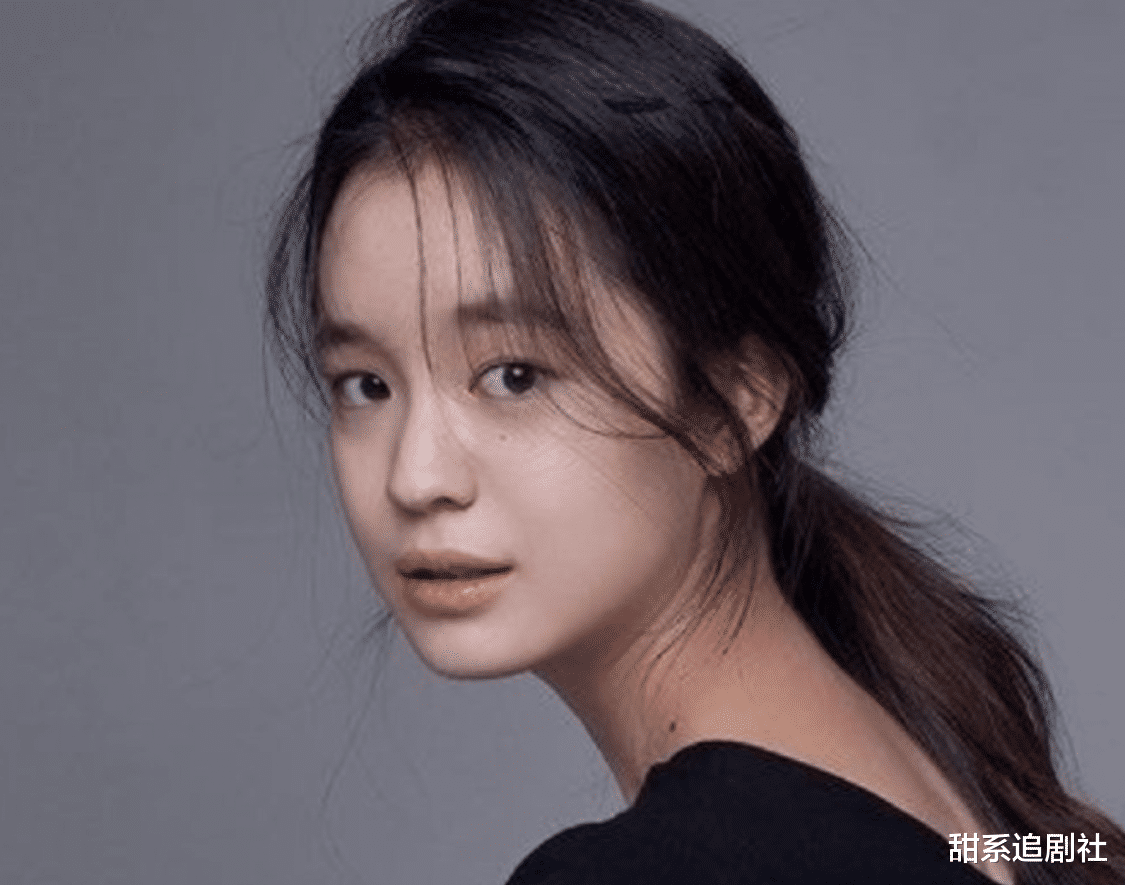 明星|临阵踢走女主角，幕后的洪氏姐妹，为何能这样硬气？