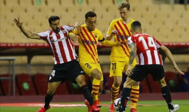 阿森纳|不敢想象！9.2分力压梅西获全场最佳，德容表现有多好！