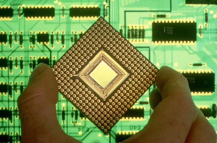 芯片 制造芯片的原材料，被4大巨头垄断90%的市场，中国公司实现突破