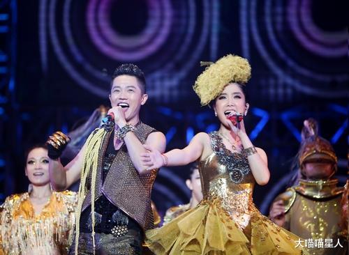 住在我隔壁的甲方|55分账23年，凤凰传奇的清醒，打脸了多少因分账不均而反目的组合