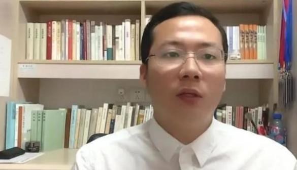 高校|博士生不吃香了?南大博士求职连遭11所高校拒绝,原因出在哪里?