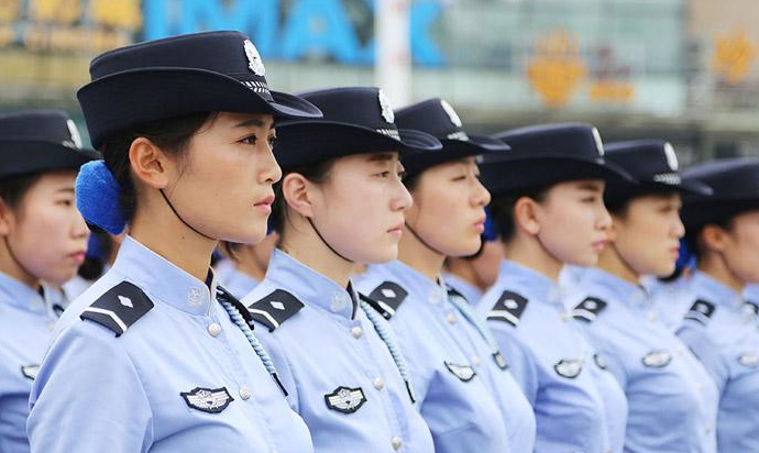 辅警|“年薪制辅警”首次招聘，年薪资可达15万，期满还可考正式编制