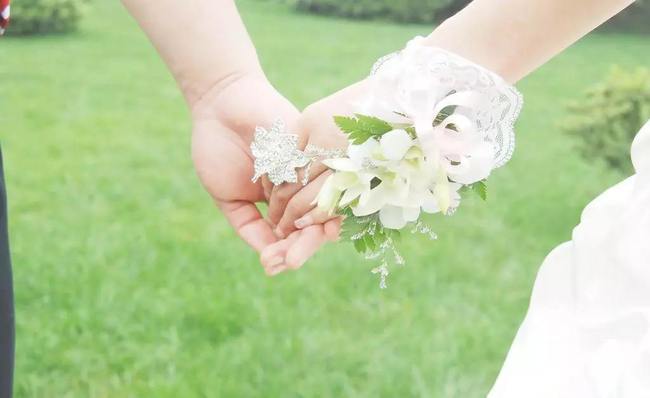 易轶婚姻律师 夫妻之间信任一旦崩塌，还能再重建吗？