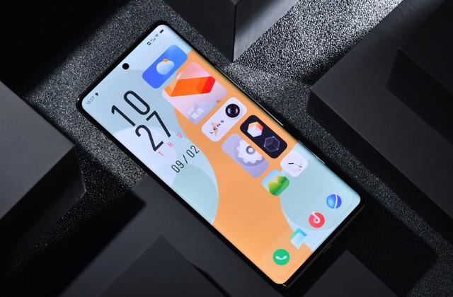 安卓手机|用安卓的来回答，安卓手机在哪些方面可以完爆库克的水果厂？