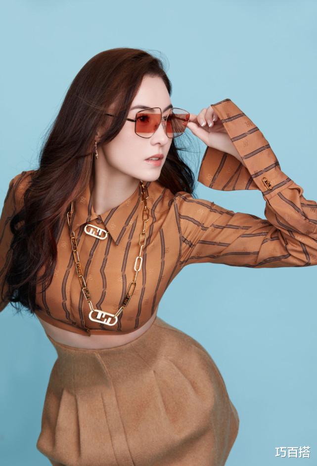 巧百搭|古力娜扎张柏芝穿同款,一个太美艳,一个太优雅,完全没有年龄差