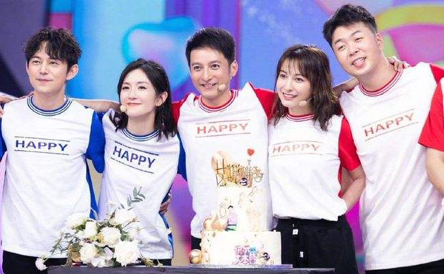 快乐大本营|《你好星期六》正式官宣，将代替《快本》，王牌节目已落下帷幕