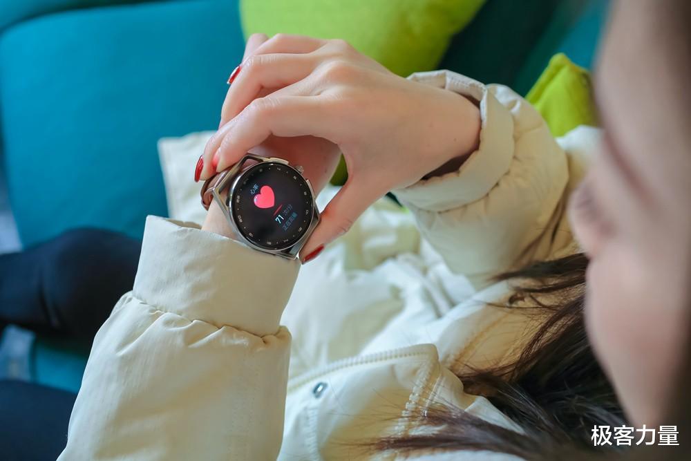 通信业|媲美华为WATCH GT3？定位商务风，塞尔兰斯Watch 7 Pro 智能手表首发体验