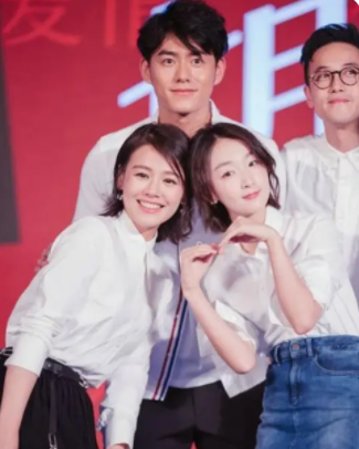 刘亦菲|周冬雨：跟妈妈改嫁后，继父把她当亲生女儿，遇到他是我的幸运