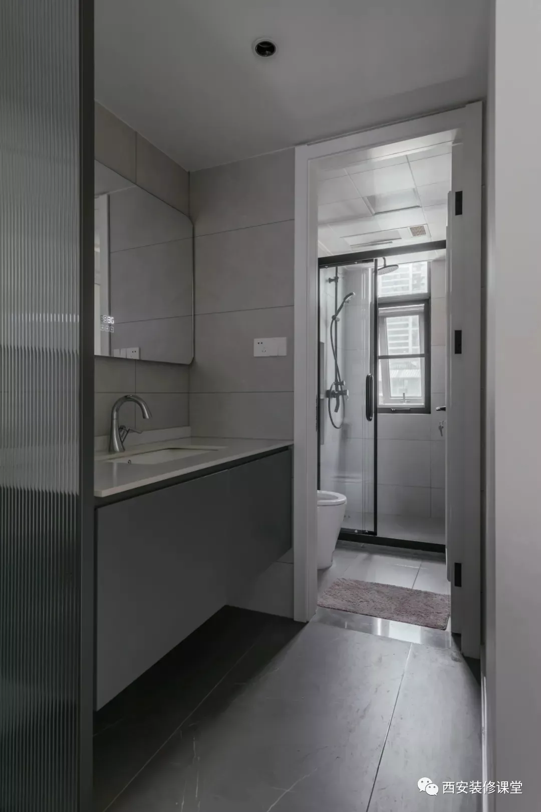 115㎡三室黑白灰，小改动成就衣帽间和干湿分离