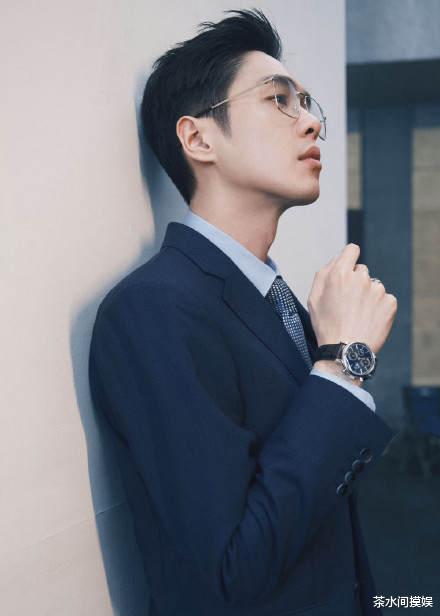 放羊的星星|8位男星西装杀，陈飞宇贵气杨洋禁欲，《伪装者》三兄弟太惊艳