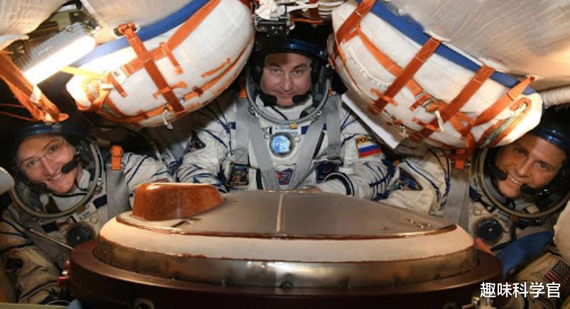 诺贝尔物理学奖 不穿宇航服进入太空会怎样？苏联宇航员40秒丧命，敲醒警钟！