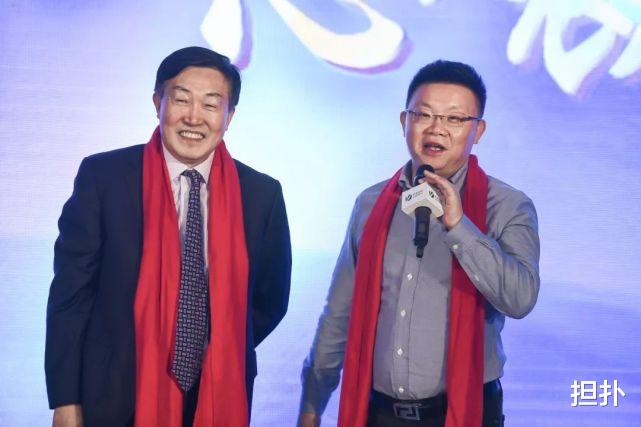 龚虹嘉 中国的套现大王，为帮同学投资245万，如今赚回760亿已套现2百亿