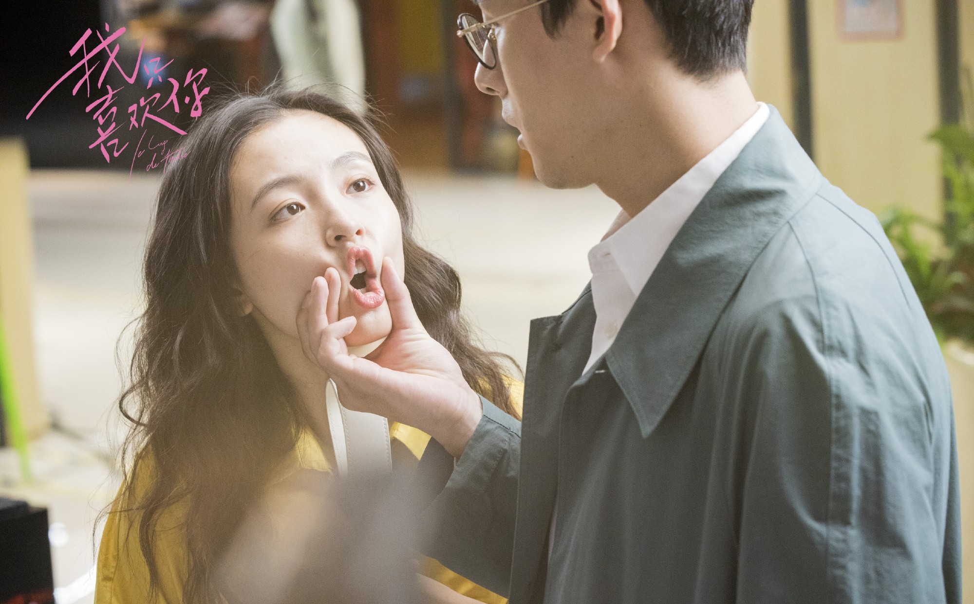 吴倩|吴倩被拍到带孩子出去玩，有爆料称小孩还叫“张言一”，引发热议