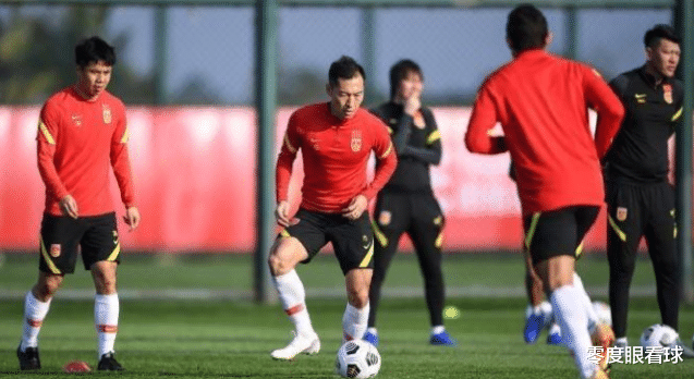 国足|今晚国足决战菲律宾，如果迟迟打不开局面，李铁或启用两大替补奇兵